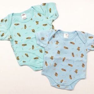 Pooh Bear baby boys printed bodysuit set